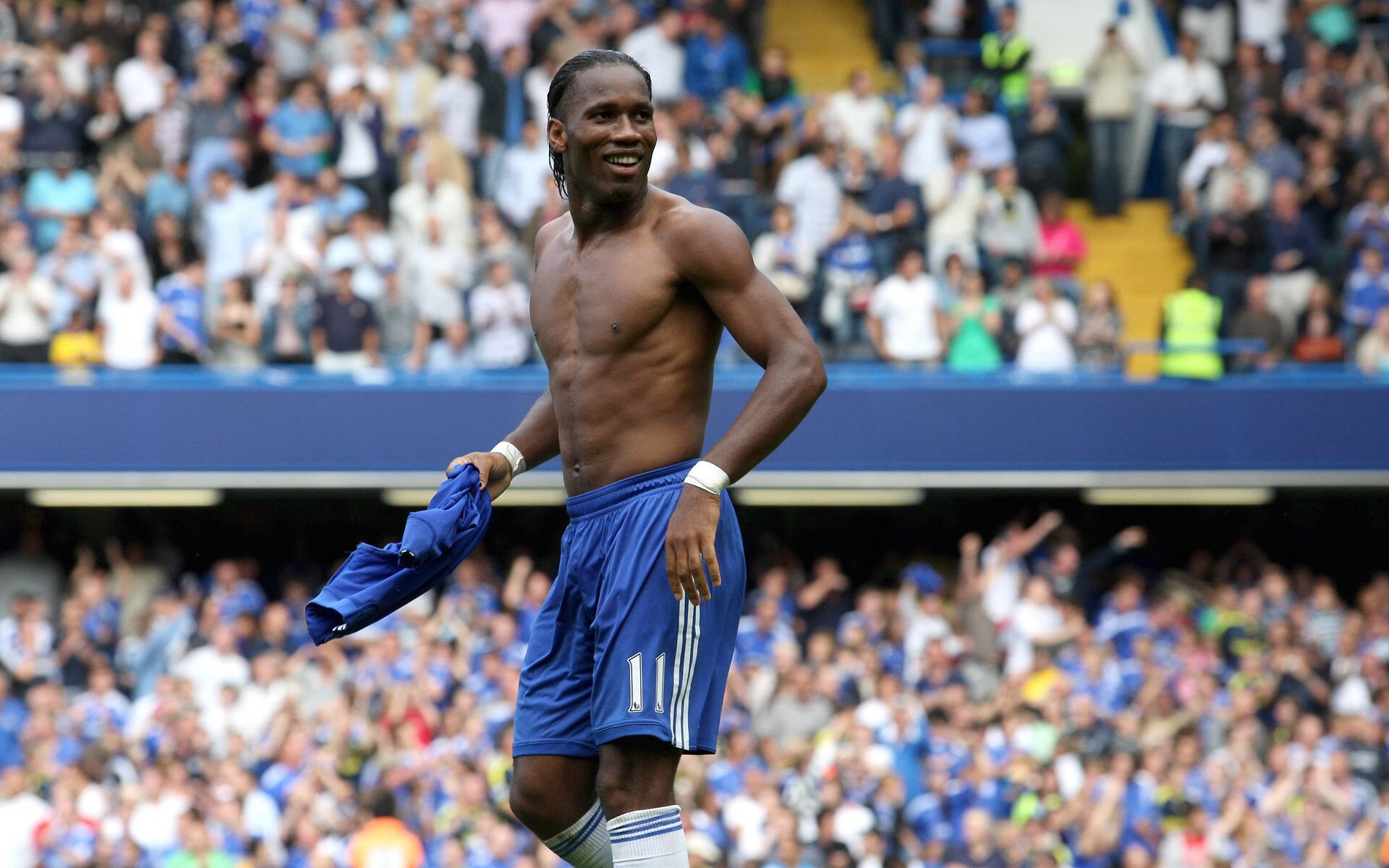 德甲争冠战之夜，班凯罗数据全面爆炸，当数字成为史诗的注脚