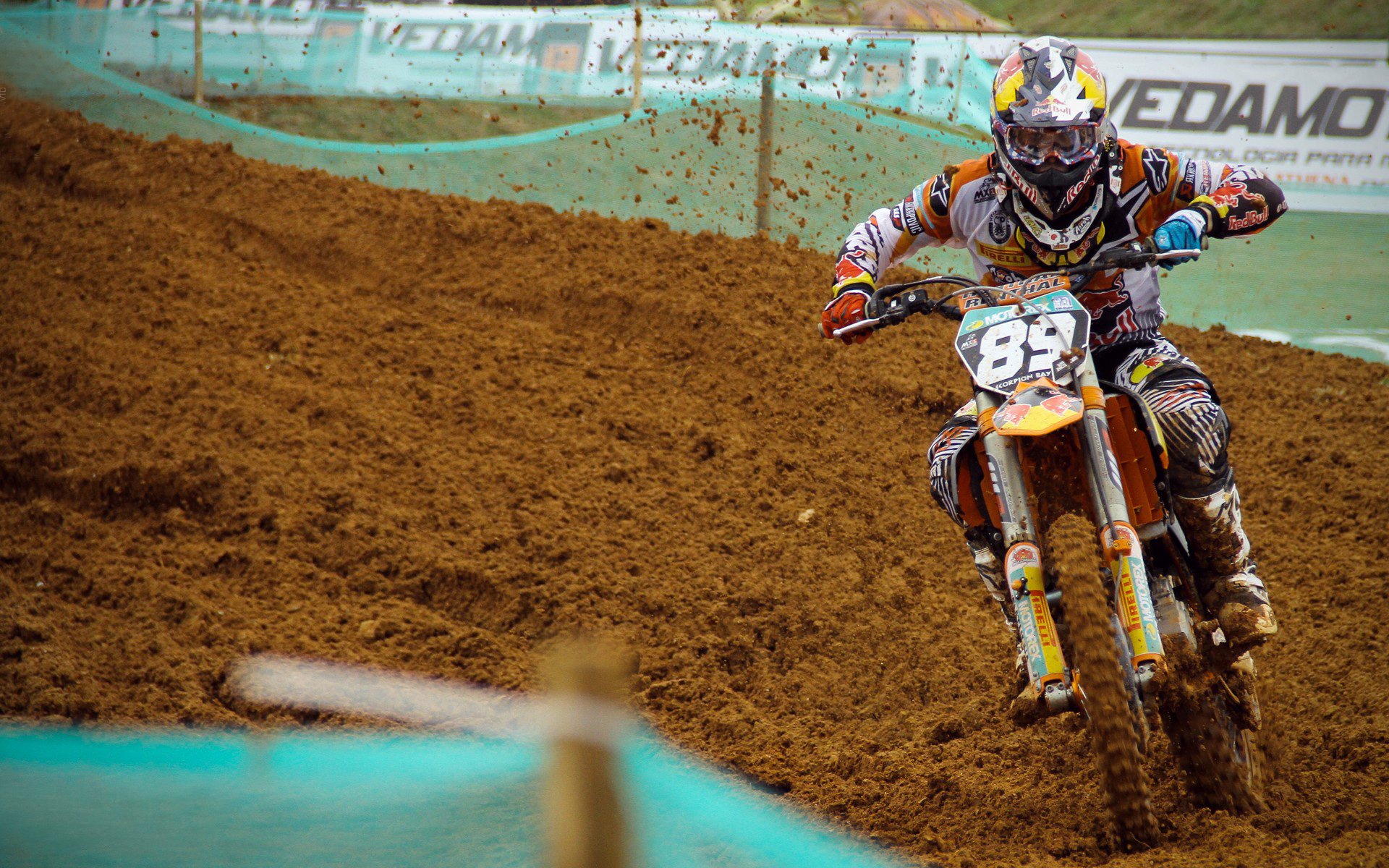 意甲焦点战外的焦点战，当委内瑞拉碾压威尔士，我们看到了足球的另一种可能